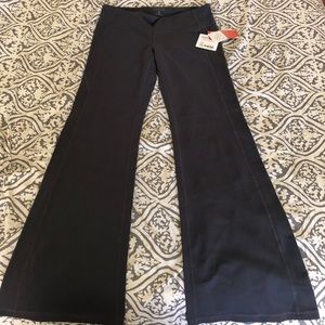 Athleta Revelation pant